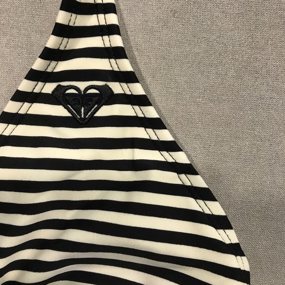 Roxy 70s Halter Black and White Striped Bikini Top - Picture 3 of 5